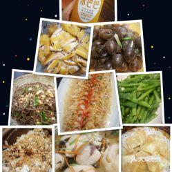 清风店吃瓜,瓜田里的欢乐时光