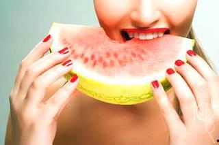 吃隔夜瓜中毒现象,揭秘隔夜瓜危害与预防措施