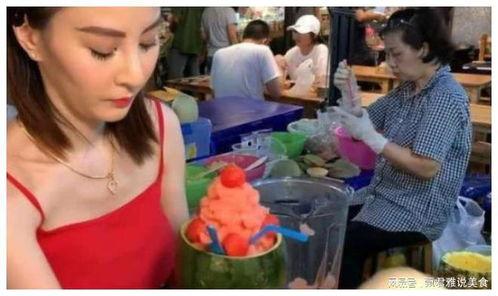 吃瓜大娘图片,揭秘民间趣味生活瞬间